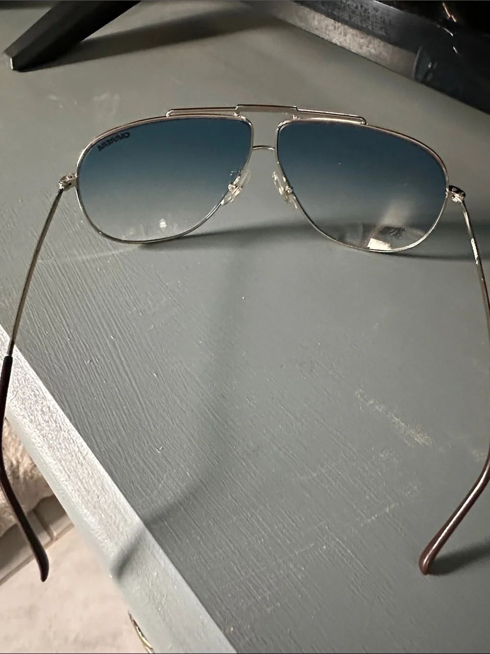Carrera Aviator Sunglasses blue fade Lenses and Gold and white Frame